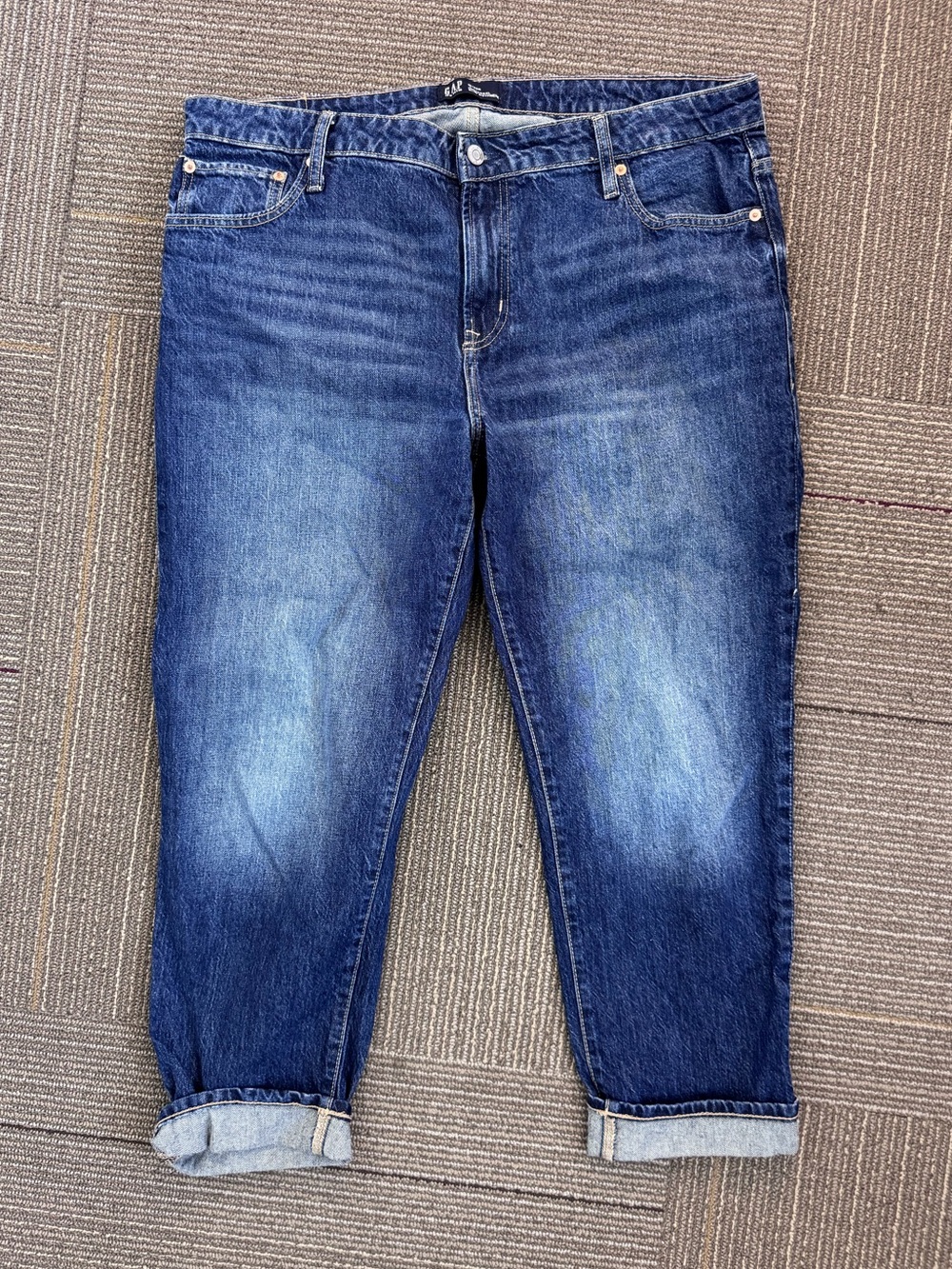 GAP Denim Universal Slim Boyfriend Jeans Size 16/33R Dark Wash Cuffed